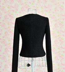 冬款精品女裝批發(fā)指南 韓版羊毛呢套裝套裙的價(jià)格、廠家與穿搭圖鑒